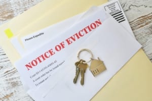 notice of eviction court papers informing tenant theyre being evicted t20 O0A608